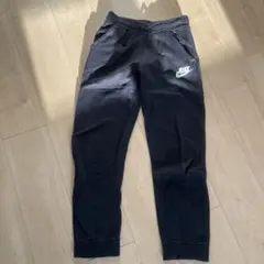 NIKE スウェット　ブラック　キッズサイズ