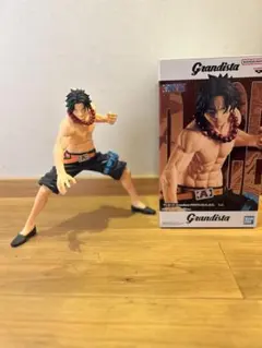 エース　フィギュア