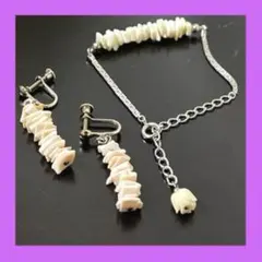 ピンクと白のサンゴ シェルブレスレットとイヤリングセット