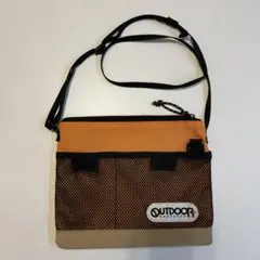 サコッシュ　outdoorのサムネイル