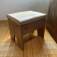 美品】佐藤産業 ANRI ドレッサースツール 椅子 木製 ホワイト - メルカリ