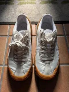 Onitsuka Tiger 　オニツカタイガー　デレゲーションチャンク