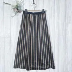 ☆レディース (F) ストライプ ロングスカート 黒とベージュ 光沢感 ゴム
