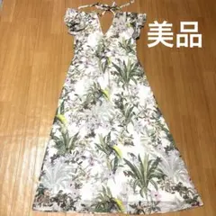 花柄Vネックロングドレス美品。