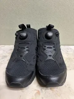 【美品・希少】Reebok（リーボック）インスタポンプ ブラックスニーカー