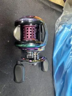 アブガルシア　レボエリート　64オーロラ　右 中古】【送料無料】アブガルシア レボ エリート オーロラ 64 (1