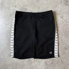 90s FRED PERRY Side Tape Track Shorts Lのサムネイル