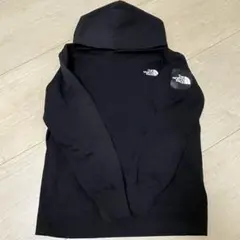 ノースフェイス　パーカー　スクエアロゴ