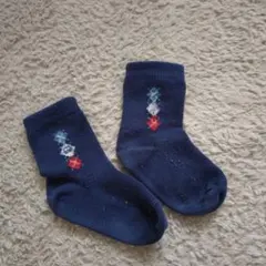 柴*ん様 familiar　靴下　14〜16cm