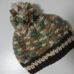 ハンドメイド ニット帽 ポンポン付き