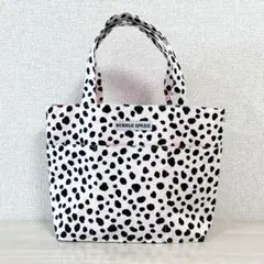 Item thumbnail for item c4863eb6-e73f-4d35-88ab-f7e064b06363