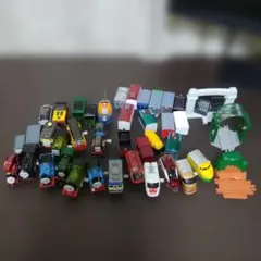 プラレール カプセル車両セット 多数と線路