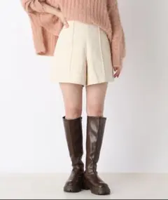 Heather レザーショートパンツ