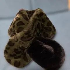 レオパード柄リバーシブルファーマフラー