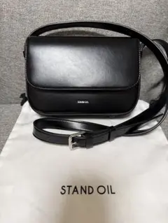 STAND OIL ブラックショルダーバッグ