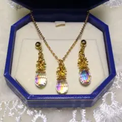 VENDOME AOYAMA ネックレスと　ピアスセット　ブルーのBOX付き