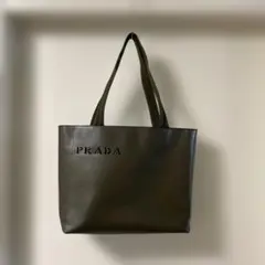 【定価30万円 希少】 PRADA ロゴ レザーバッグ