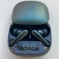 ダークグリーン ワイヤレスイヤホン