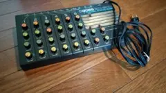 BOSS BX-600 6 聲道立體聲混音器