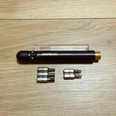 Item thumbnail for item f2f2f0f5-cb97-45e3-8e42-34c9ffa55c33