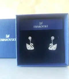新品 SWAROVSKI Swan Lake ピアス スワロフスキー 2way