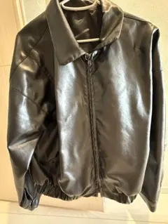 ブラック ボンバージャケット 合成皮革