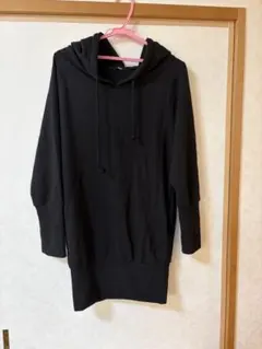 SLY スライ　黒 フード付きパーカー ワンピース　Y2K ギャル　ポケット付き