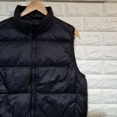 [UNIQLO] ウルトラライトダウンベスト [色:ブラック] L-92291