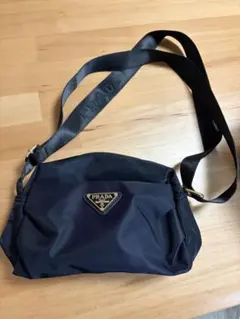 PRADA プラダショルダーバッグ　ノベルティ