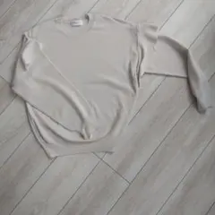 ベージュ 長袖ニットセーター シミあり ワールド OPEQUE.CLIP