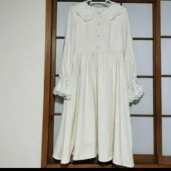 【美品】アイボリー レース襟 フレアスリーブ ワンピース