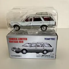 トミカリミテッドヴィンテージ 1/64☆ニッサン セドリック ワゴン