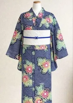 有松鳴海絞り浴衣 グリーン✖️白　蛇目傘柄　裄65丈155 有松鳴海絞り浴衣 グリーン✖️白 蛇目傘柄 裄65丈155 - メルカリ