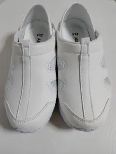NURSERY ナースシューズ ホワイト 23.5cmのサムネイル
