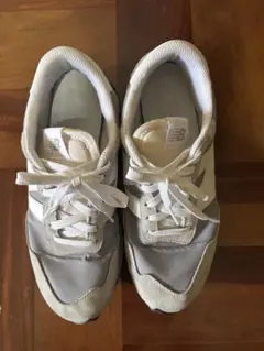 New Balance 237 グレー ホワイト スニーカー