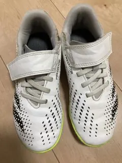 adidas アディダス　サッカー　トレーニングシューズ　19cm