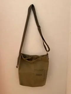 LOWRYS FARM オリーブ ショルダーバッグ