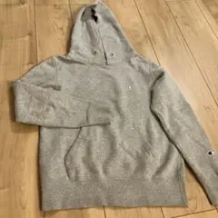 Champion グレー フード付きパーカー