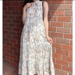 ユニクロ ポール＆ジョー コラボティアードワンピース　S