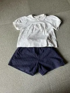 半袖トップス 白　130㎝ ショートパンツ　紺　130㎝