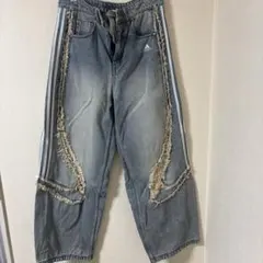 【完売品】adidas デニムパンツ ワイド フリンジ 数回着用 美品