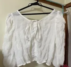 CHICO シアーホルターパワショルブラウス ホワイト