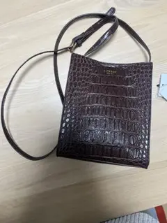 クロコダイル風ショルダーバッグ ダークブラウン