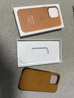 iPhone 13Pro レザーケース　純正