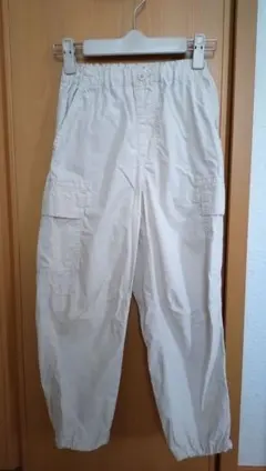 ユニクロ パラシュートカーゴパンツ130