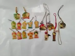 公*o様 ハローキティ プレートキーホルダー根付 17個セット　ご当地キティ　食