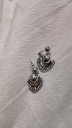 Item thumbnail for item 01d4289d-d737-41c8-850f-37dfc29b4023