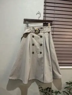 dazzlin ベージュ ダブルボタン フレアスカート 巻きスカート