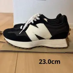 New Balance WS327 レディーススニーカー