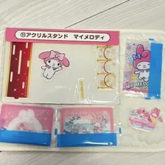 サンリオ♡マイメロディ1番くじアクリルスタンドとカード3枚セット バッジ